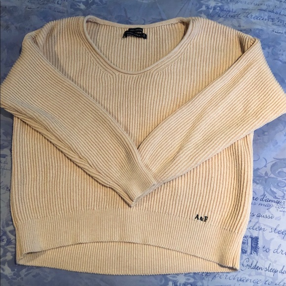 Abercrombie and Fitch Peach/Pink Sweater - Picture 1 of 1